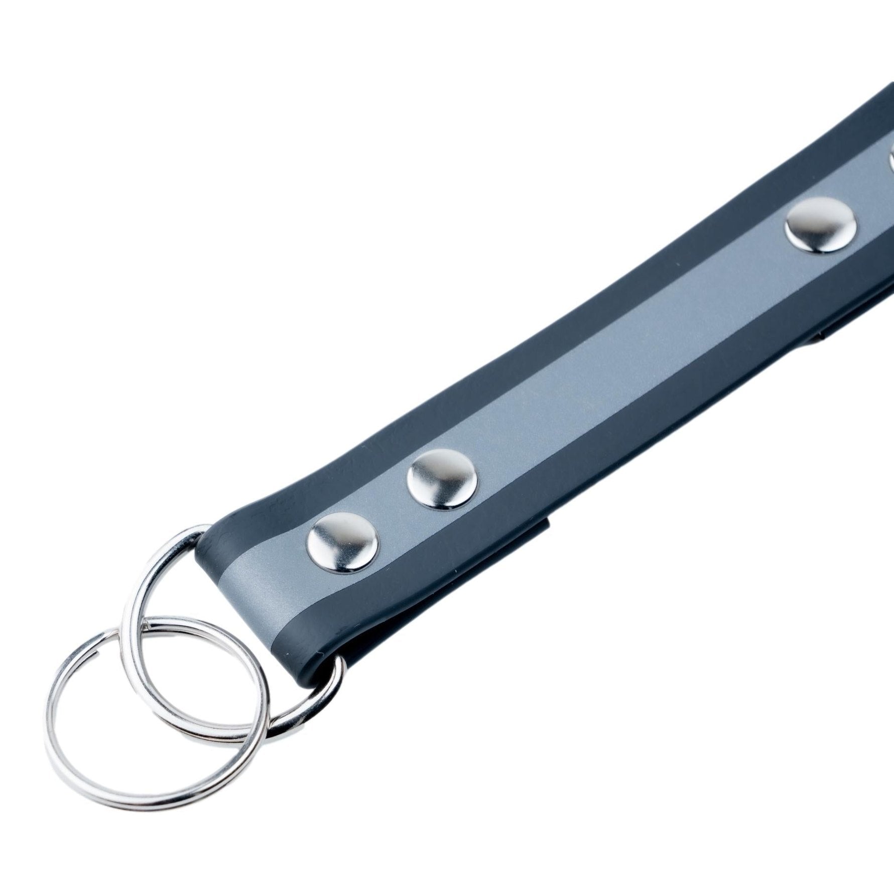 Reflective Key clip ideal for Dog walkers and Cyclists